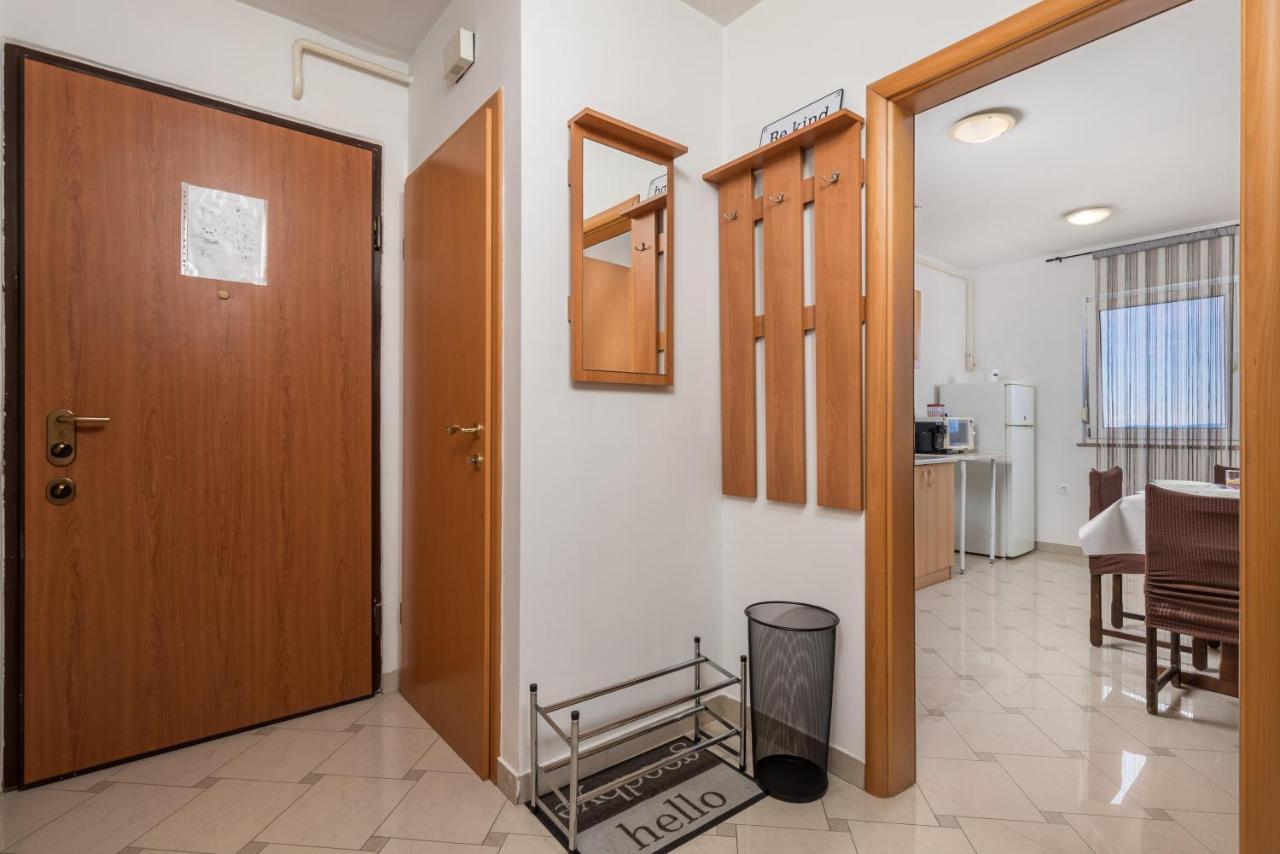Apartman Iris 2 -Rijeka Daire Dış mekan fotoğraf