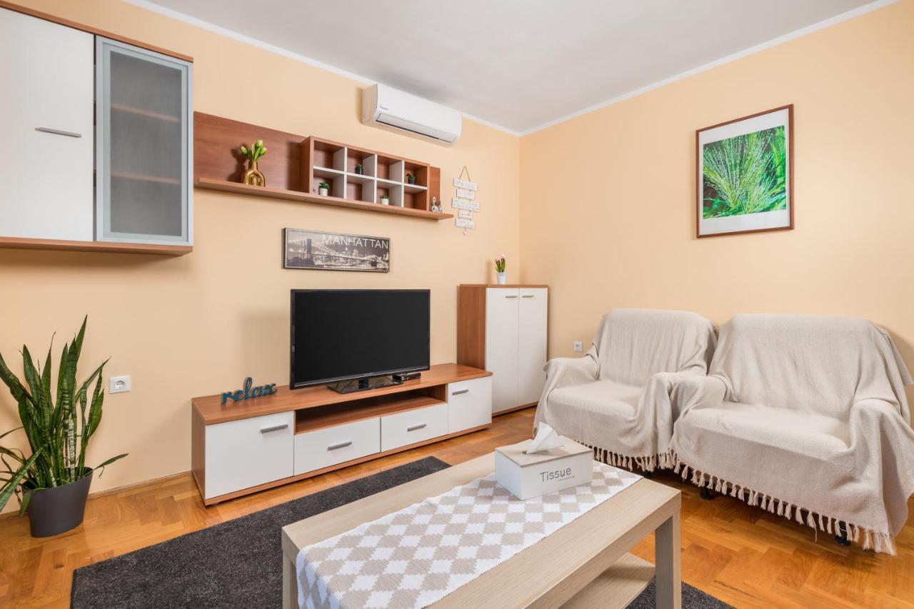 Apartman Iris 2 -Rijeka Daire Dış mekan fotoğraf